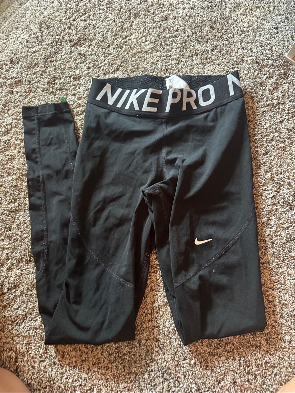 nike women’s leggings size small